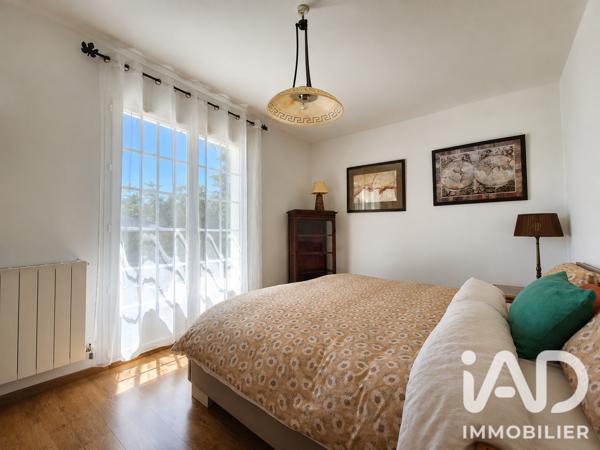 Maison à vendre 5 pièces 185,79 m² Saint-Martin-de-Valgalgues
