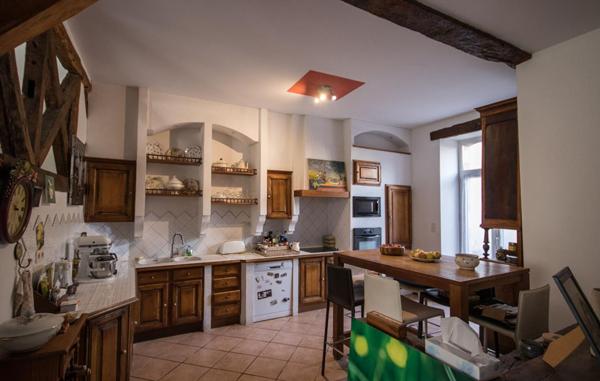 A Mirande maison de ville avec jardin