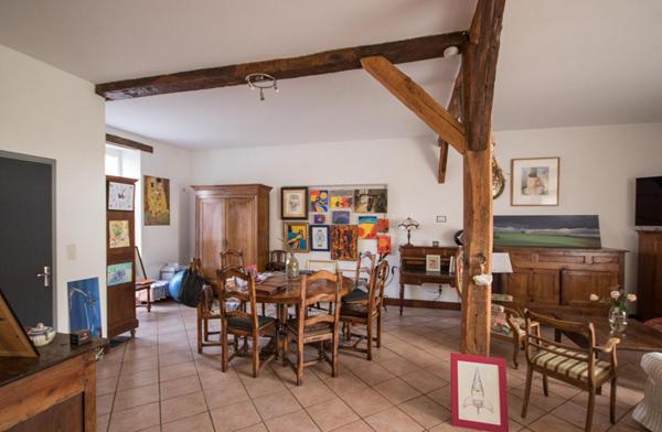 A Mirande maison de ville avec jardin