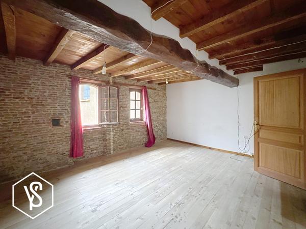 Bourg-Saint-Bernard (31570) "LA BELLE ENDORMIE 2"