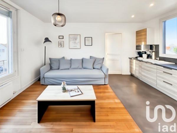 Appartement à vendre 2 pièces 30 m² Sainte-Geneviève-des-Bois