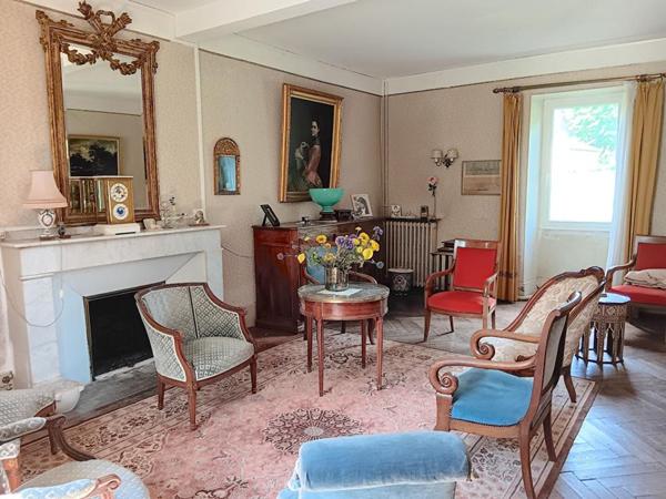 Maison de maître, idéal chambres d'hôtes ou petit hôtel + maison indépendante rénovée
