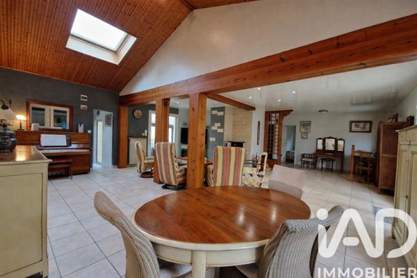 Maison à vendre 6 pièces 144 m² Saint-Hilaire-de-Riez