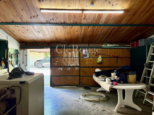 Proche d'Agen - Élégante maison de maître de 5 chambres, piscine et vue imprenable avec 16 hectares de terrain