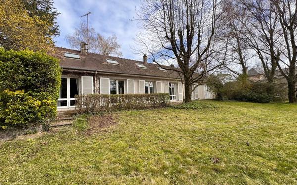 Maison à vendre    8 pièces •  Prémery