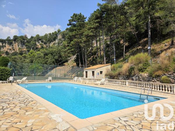 Appartement à vendre 4 pièces 79 m² Grasse