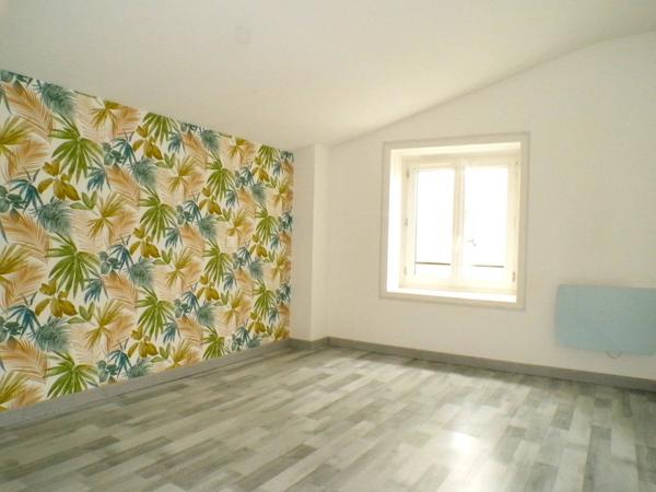 Maison de village en pierre