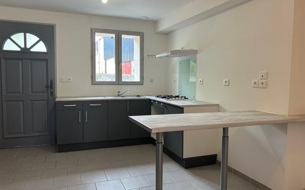 Maison à vendre    2 pièces • 35 m2 Château-Renault