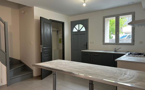 Maison à vendre    2 pièces • 35 m2 Château-Renault