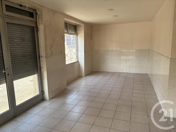 Appartement F3 à vendre  3 pièces - 70 m2 PIERRE BENITE - 69