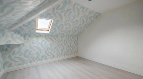 Maison rénovée 5 pièces avec terrasse et jardinet