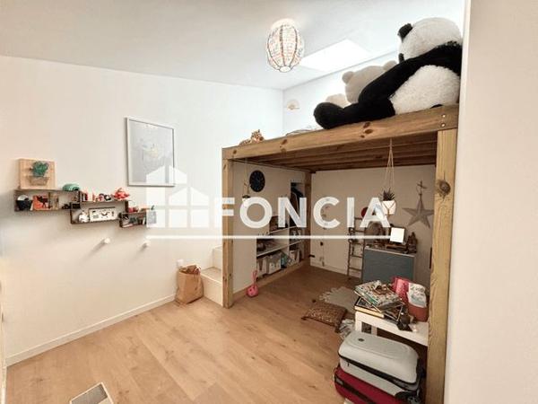 Location Maison 4 pièces 100 m² - 41 RUE MASQUELEZ Rochefort 17300