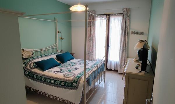 Maison de plain-pied DPE C avec panneaux solaires sur terrain de 1 750 m² Rignac