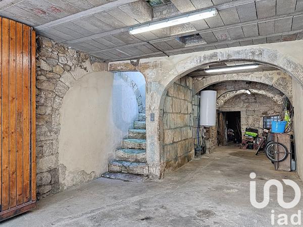 Maison à vendre 4 pièces 300 m² Montfrin