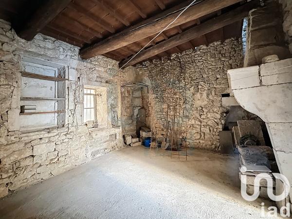 Maison à vendre 4 pièces 300 m² Montfrin