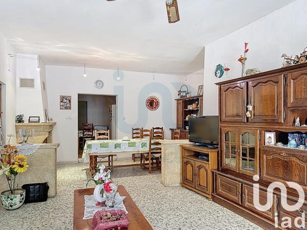 Maison à vendre 4 pièces 300 m² Montfrin