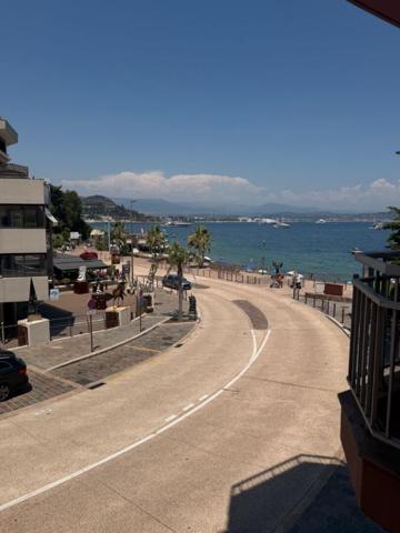 Théoule sur Mer, Studio 22m²  avec  Vue mer,  Port et plages à pied