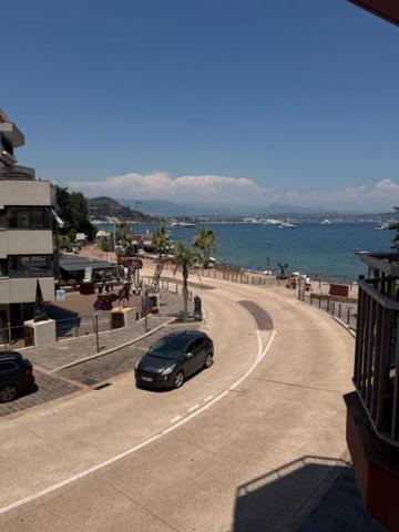 Théoule sur Mer, Studio 22m²  avec  Vue mer,  Port et plages à pied