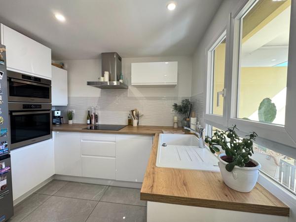 Appartement rénové avec terrasses