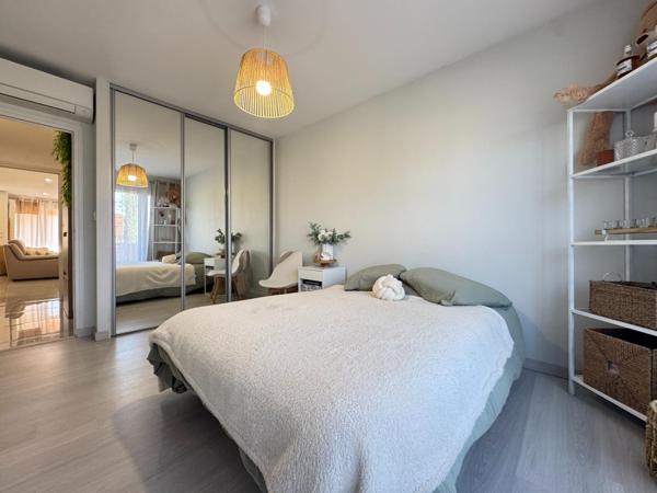 Appartement rénové avec terrasses