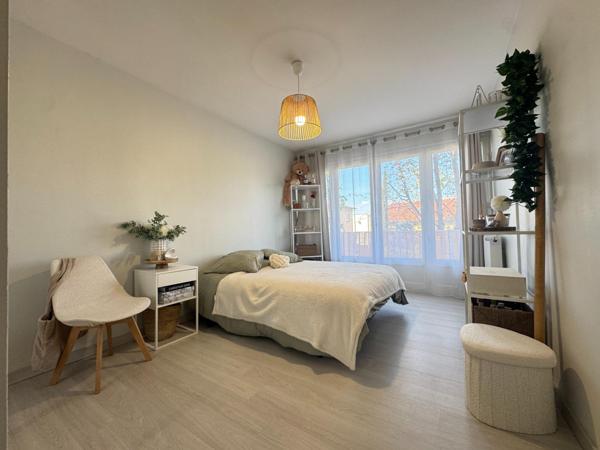 Appartement rénové avec terrasses