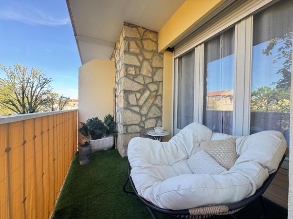 Appartement rénové avec terrasses