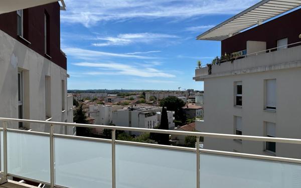 Appartement à vendre    2 pièces • 41,30 m2 Nîmes