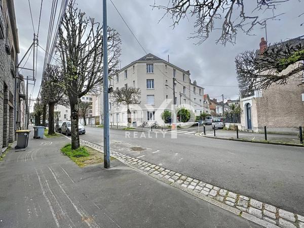 Appartement T4 de 112 m2 env - Nantes