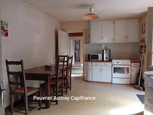Maison à vendre 7 pièces BEAUVILLIERS (28)