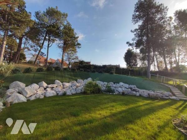 STELLA PLAGE 
Maison de plain pied 2 chambres  sur sous sol avec jardin  dans secteur calme