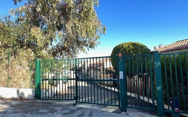 Appartement à louer    2 pièces •  Nice