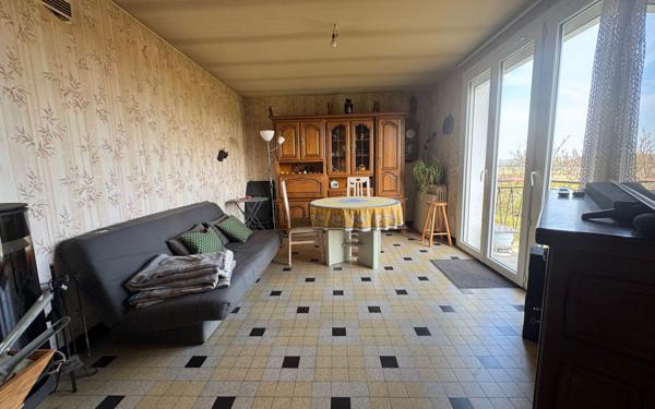 Maison à vendre    3 pièces •  Mareuil-sur-Cher