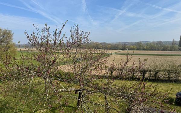 Maison à vendre    3 pièces •  Mareuil-sur-Cher