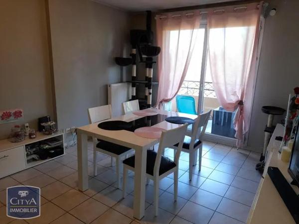 Appartement à louer 2 pièces 46.82m² Villefranche-sur-Saône (69400)