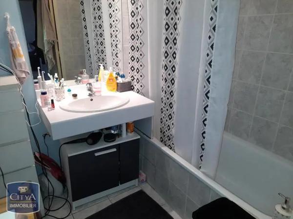 Appartement à louer 2 pièces 46.82m² Villefranche-sur-Saône (69400)