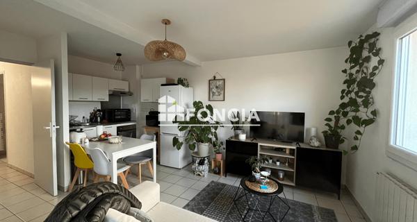 Location Appartement 2 pièces 55.75 m² - Clermont-ferrand 63000