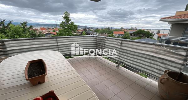 Location Appartement 2 pièces 55.75 m² - Clermont-ferrand 63000