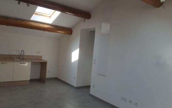 Appartement à louer    3 pièces • 55,01 m2 Carpentras