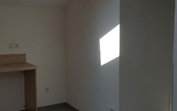 Appartement à louer    3 pièces • 55,01 m2 Carpentras