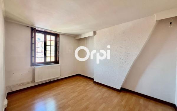 Maison à vendre    3 pièces • 108 m2 Calais