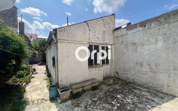 Maison à vendre    3 pièces • 108 m2 Calais