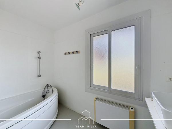 Maison
         5 pièces
        - 130 m² Exclusivité