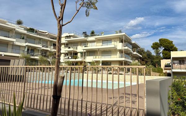 Appartement à louer    3 pièces • 61,14 m2 Villeneuve-Loubet