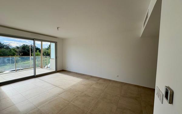 Appartement à louer    3 pièces • 61,14 m2 Villeneuve-Loubet
