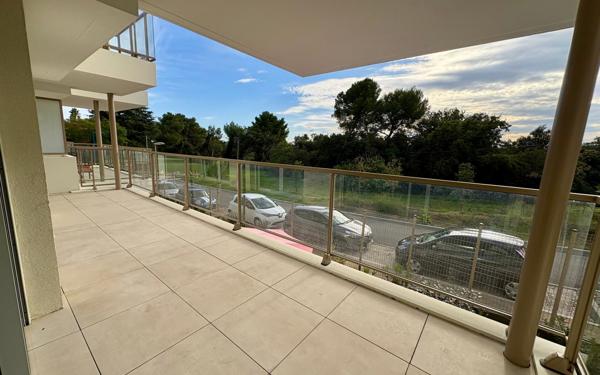 Appartement à louer    3 pièces • 61,14 m2 Villeneuve-Loubet