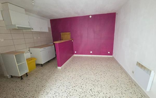 Maison à vendre    7 pièces •  Bessan