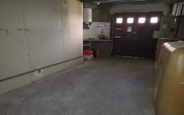 Maison à vendre    7 pièces •  Bessan