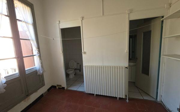 Maison à vendre    7 pièces •  Bessan