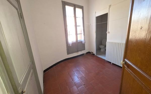 Maison à vendre    7 pièces •  Bessan