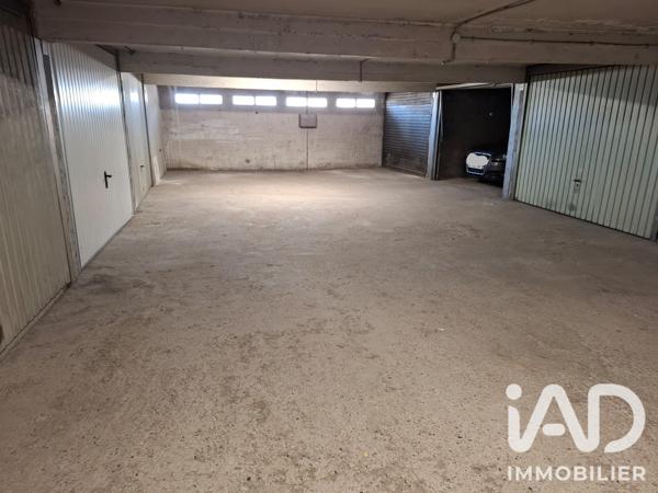 Parking à vendre 14 m² Saint-Étienne